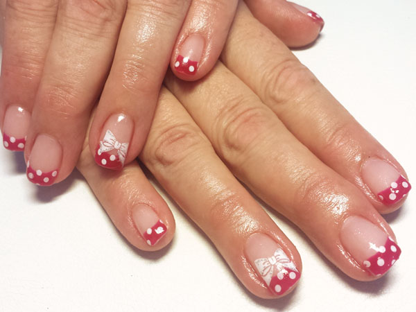 Minnie-Mouse-Nails